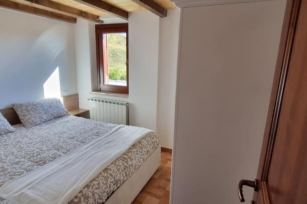 Il Nido Lägenhet Castel Di Sangro Exteriör bild