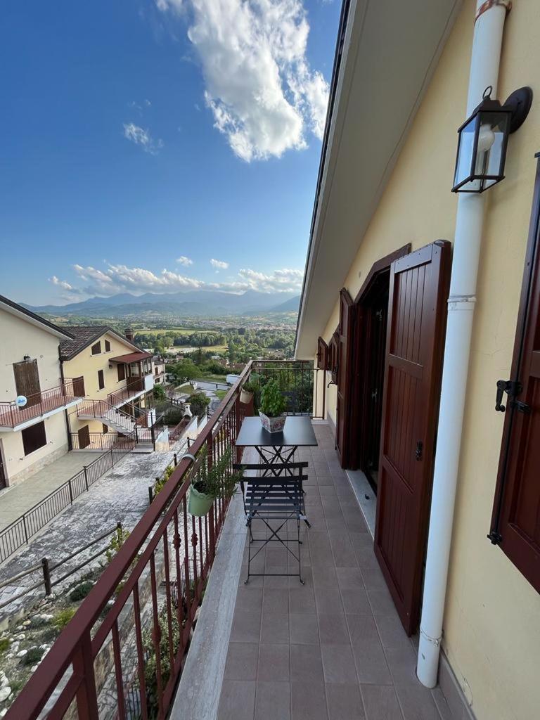 Il Nido Lägenhet Castel Di Sangro Exteriör bild